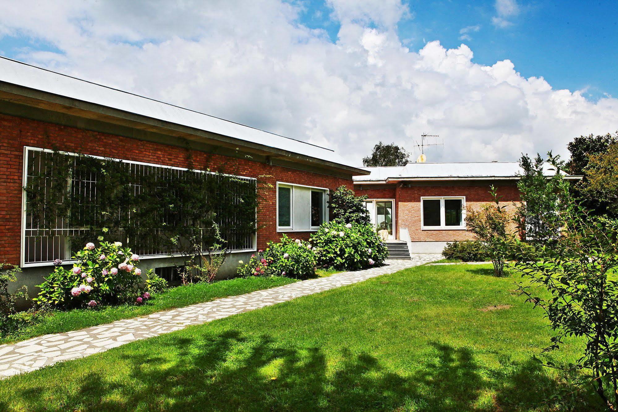 Banchette D'Ivrea Villa Silvia Olivetti מראה חיצוני תמונה